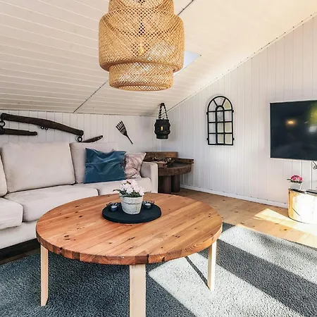 4 Star In Vaeggerlose