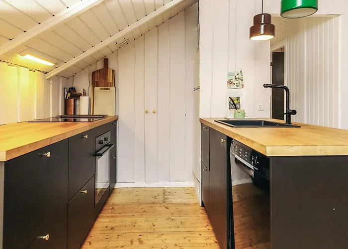 4 Star In Vaeggerlose * Boto By