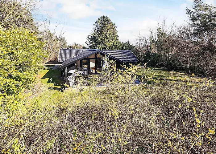 4 Star In Vaeggerlose * Boto By